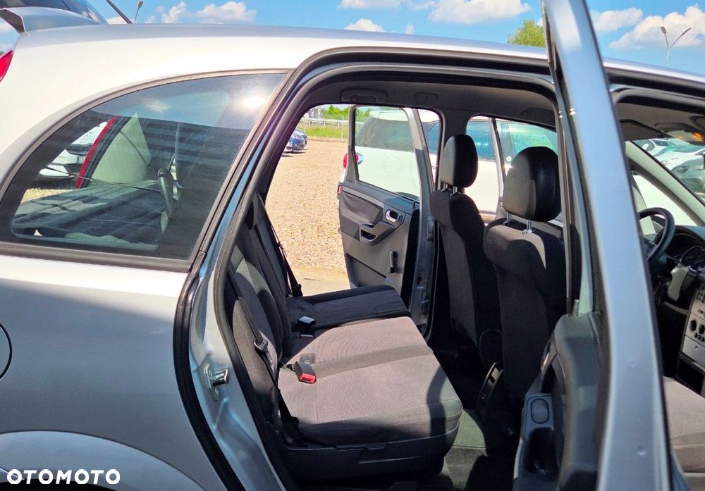 Opel Meriva - 24