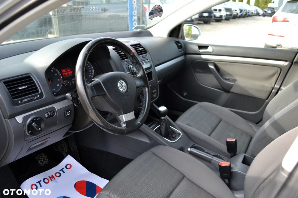 Volkswagen Golf 1.6 Edition - 8