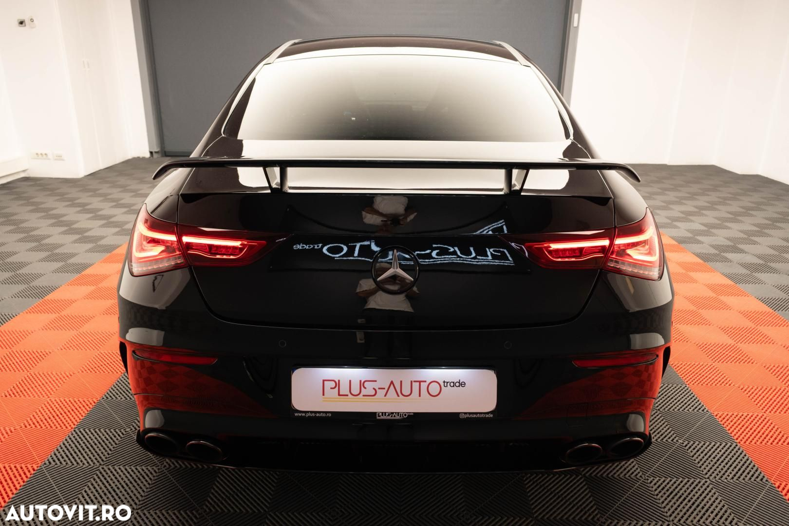 Mercedes-Benz CLA - 4
