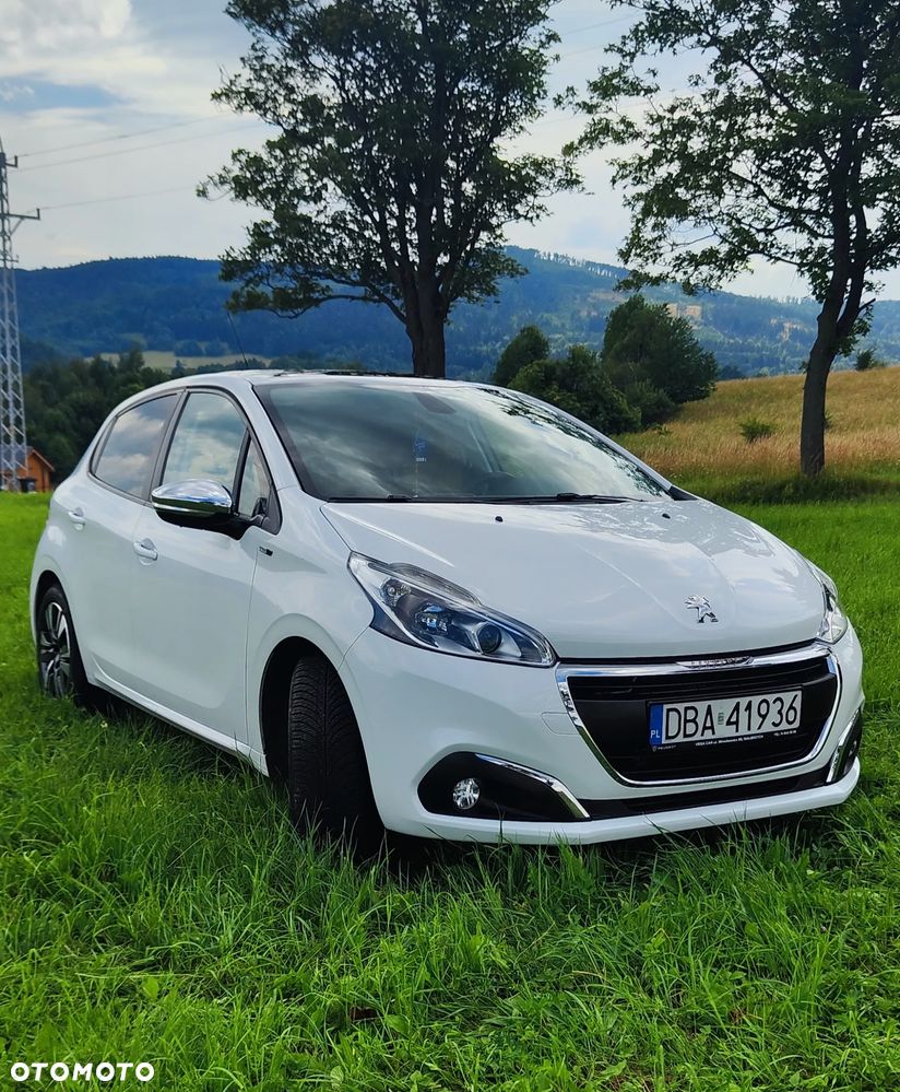 Peugeot 208 1.2 VTi Style - 10