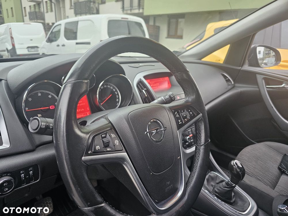 Opel Astra 1.7 CDTI Essentia - 14