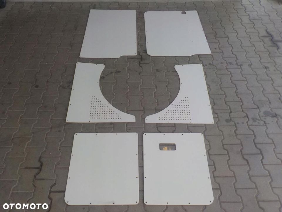 VW T6 TAPICERKA TAPICERKI BOCZKI TYŁ KRÓTKI KOMP. - 1