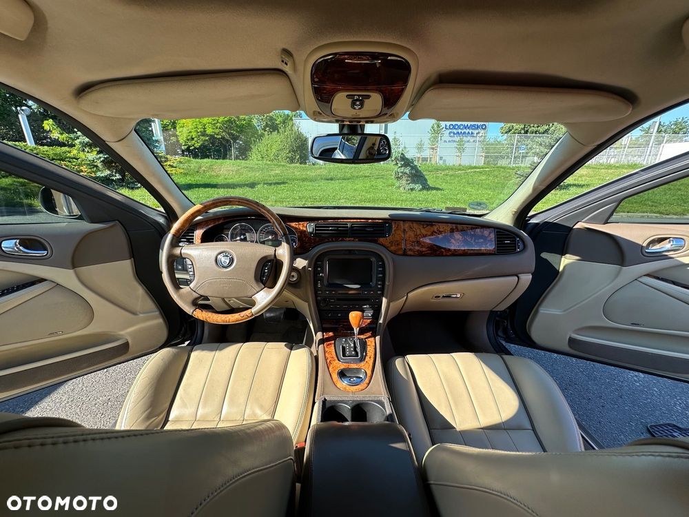Jaguar S-Type 2.7 V6 D Executive - 26