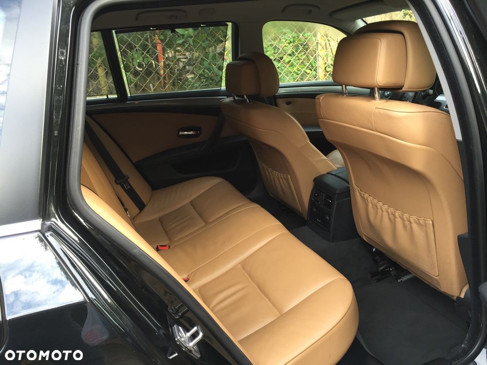 BMW Seria 5 520d - 8