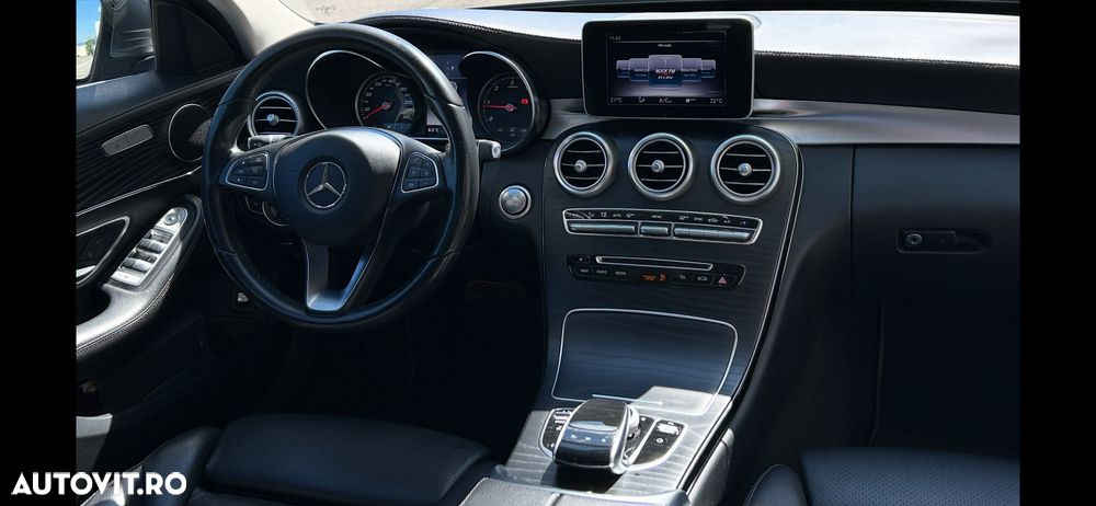 Mercedes-Benz C - 24