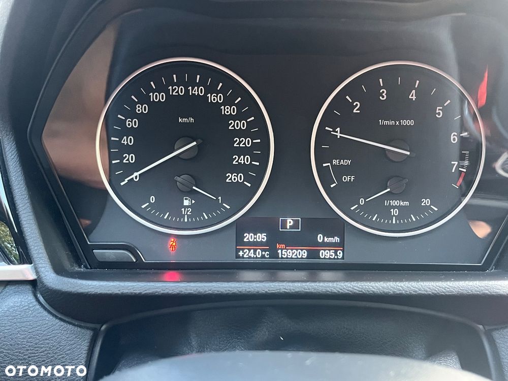 BMW X1 sDrive18i - 16