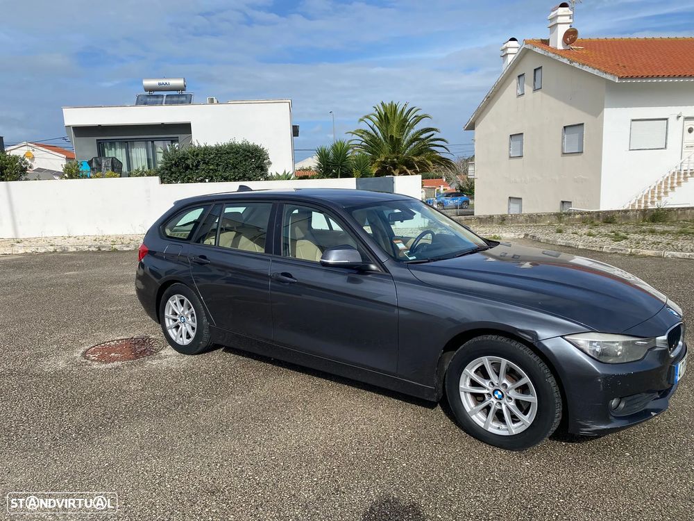 BMW 318 d Touring Auto Line Sport - 4
