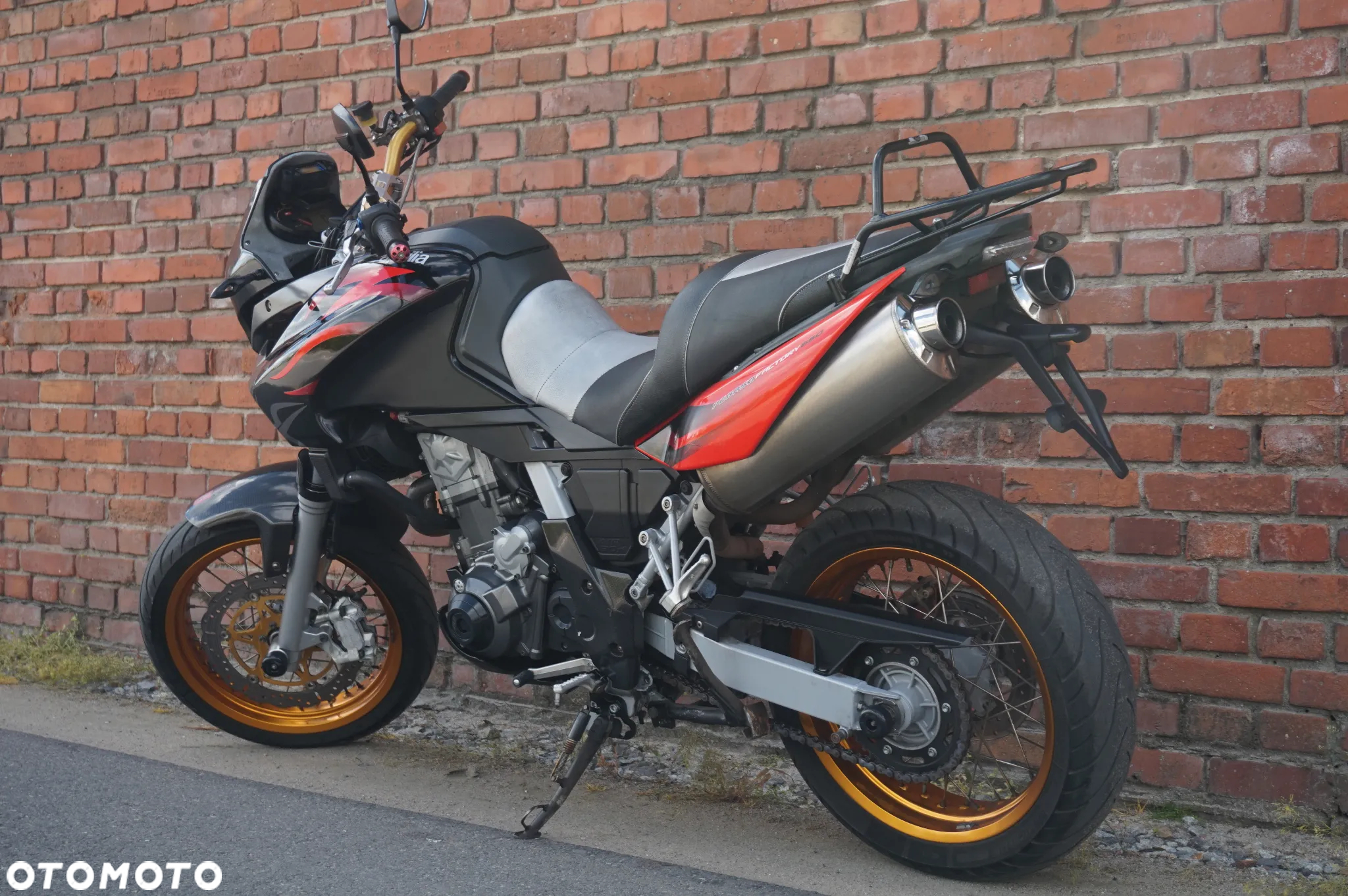 Aprilia Pegaso - 4