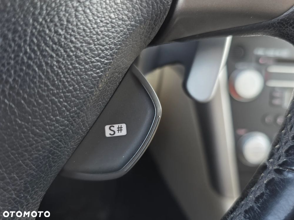 Subaru Outback 3.0RE EXE - 25