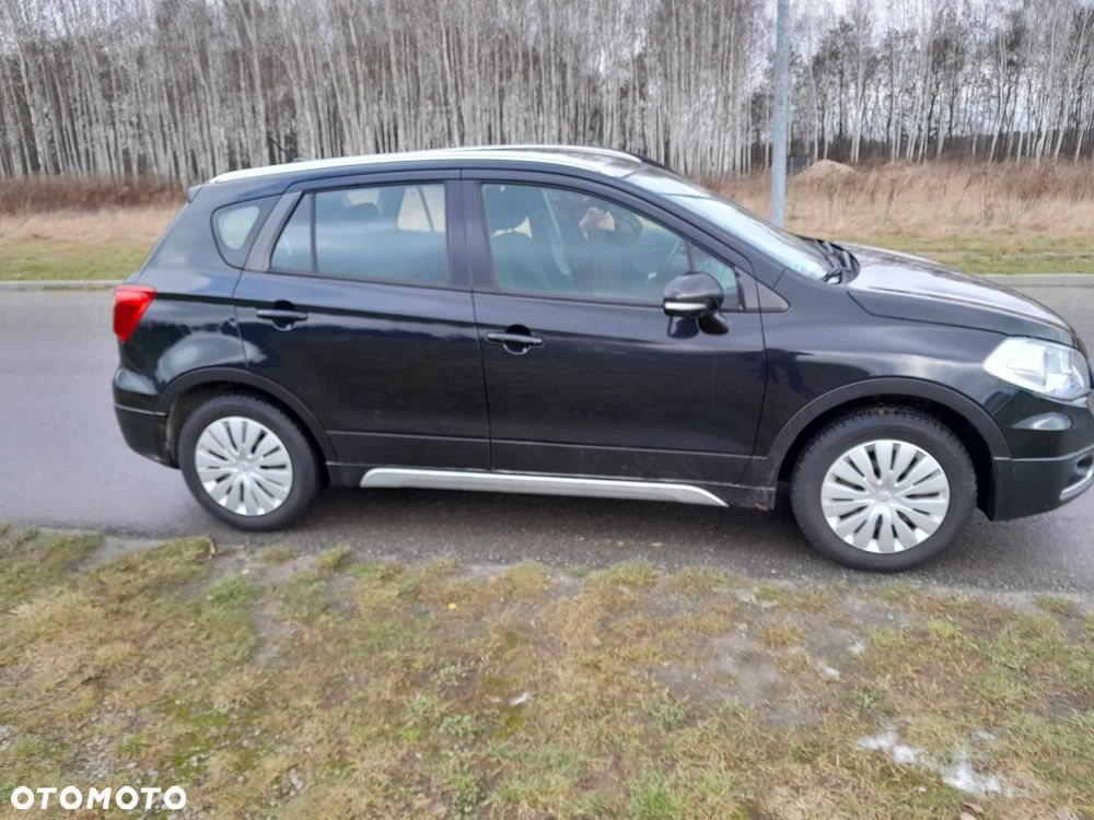 Suzuki SX4 1.6 Comfort Plus - 1