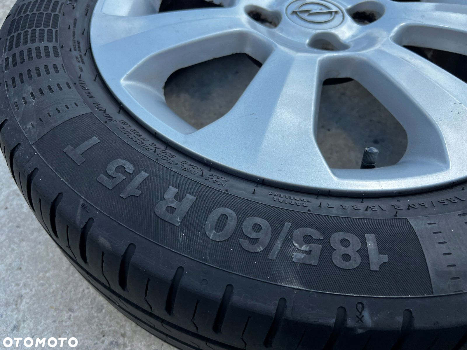 KOŁA FELGI OPONY LETNIE OPEL CORSA D E 185/60 R15 - 10