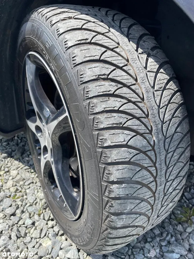 Ford C-MAX - 25