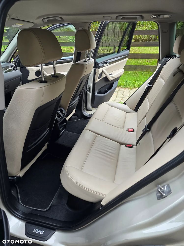 BMW X3 xDrive20i - 22