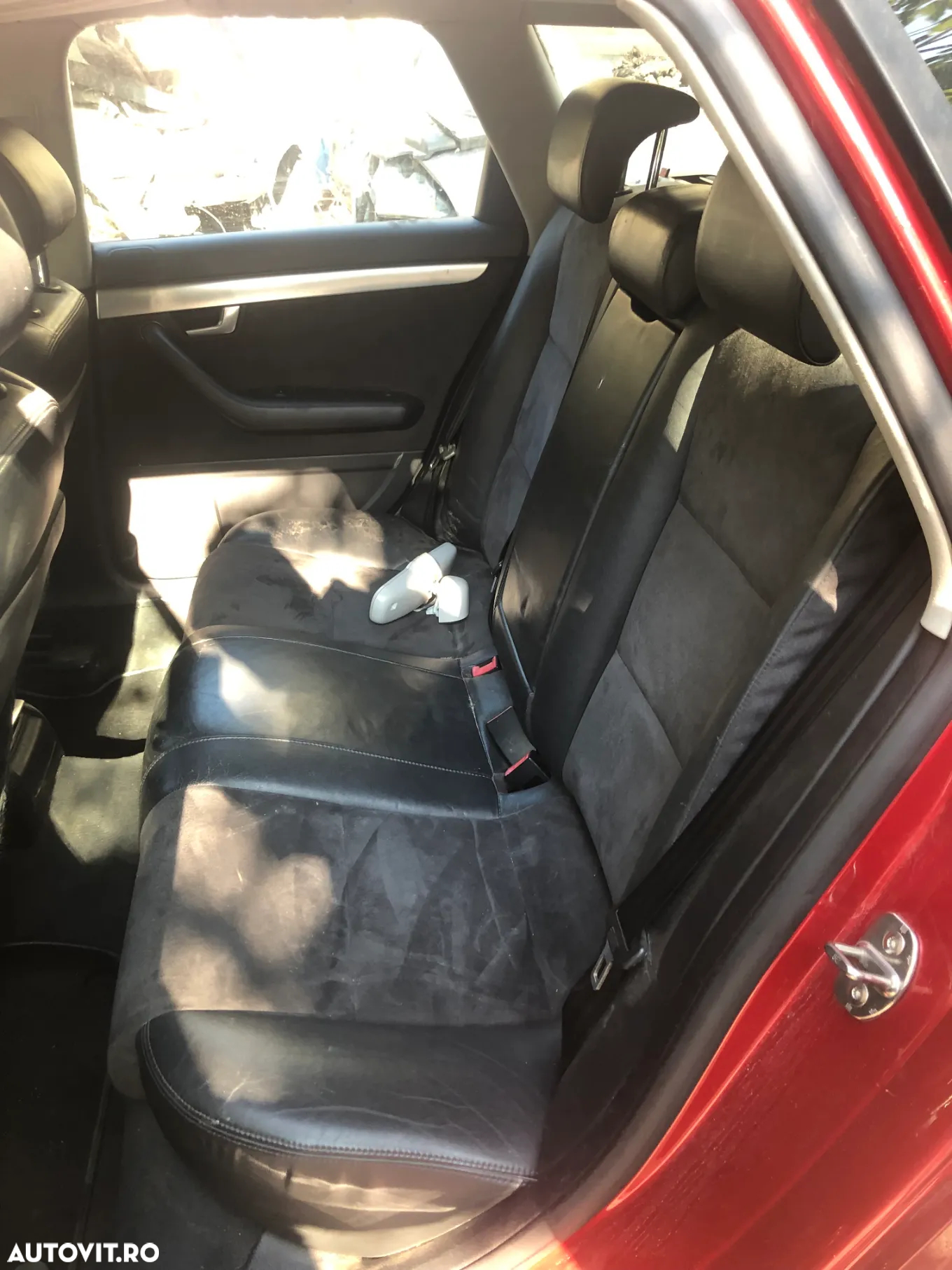 Dezmembrez Audi A4 B7 break visiniu 2.5 TDI 2006 - 5