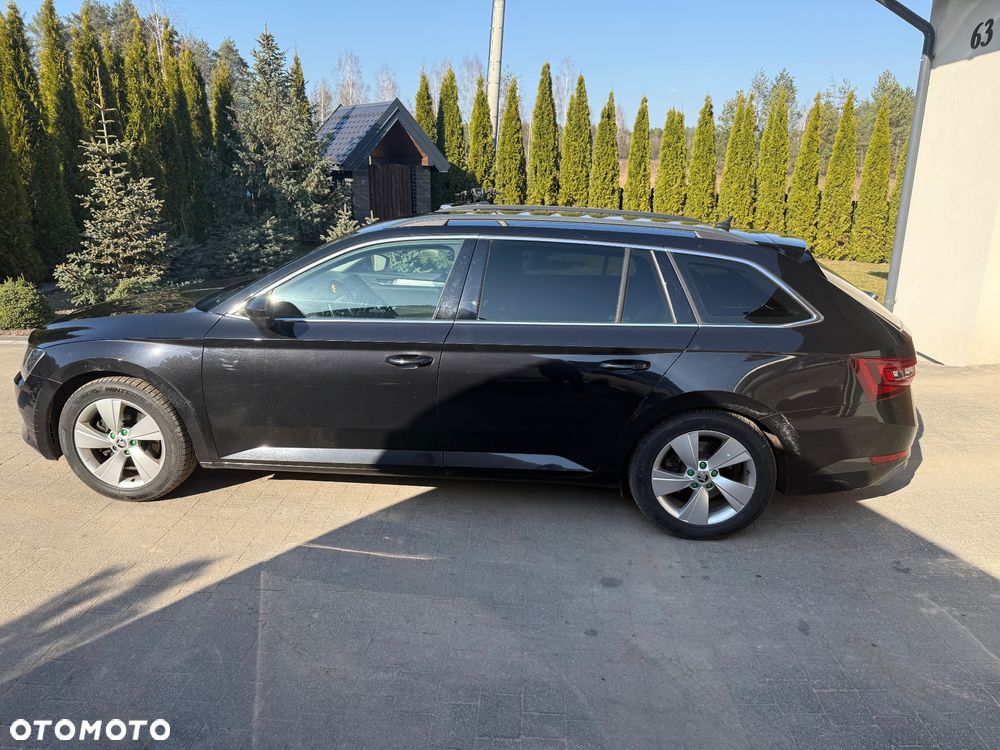 Skoda Superb 1.6 TDI Active Greenline - 3