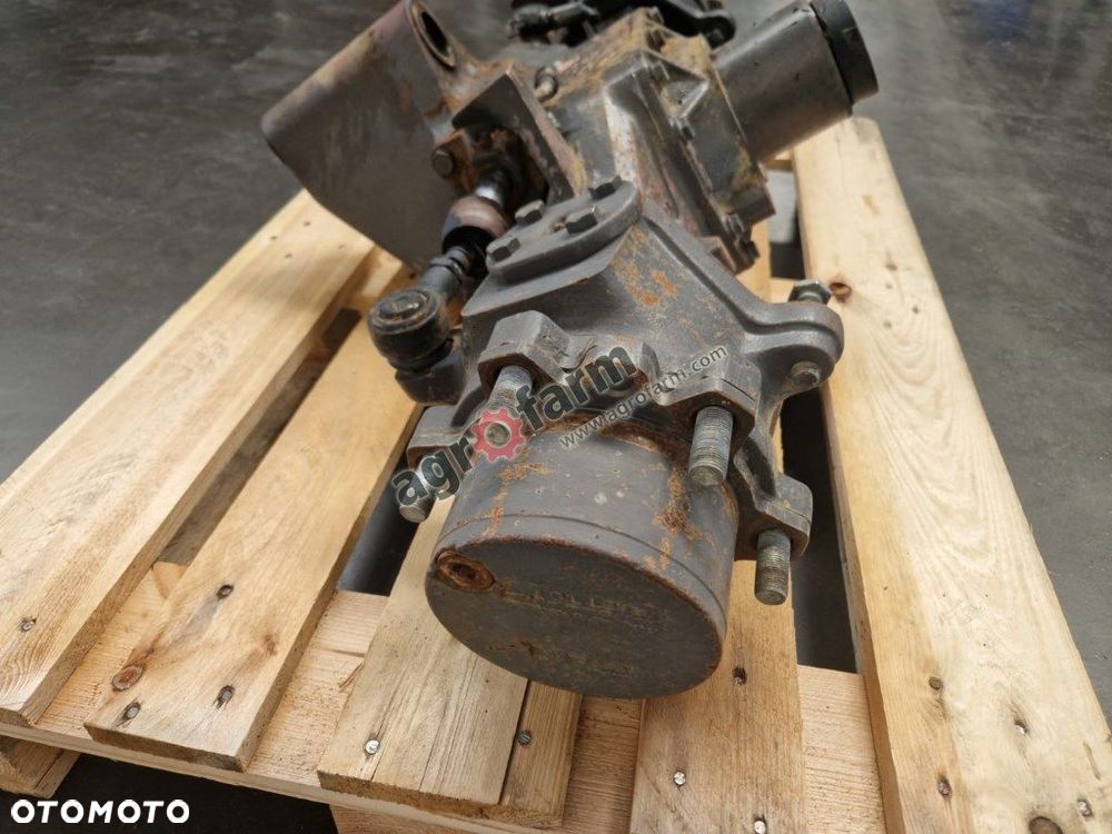 Most przedni Renault 7014 F 127698 - 4