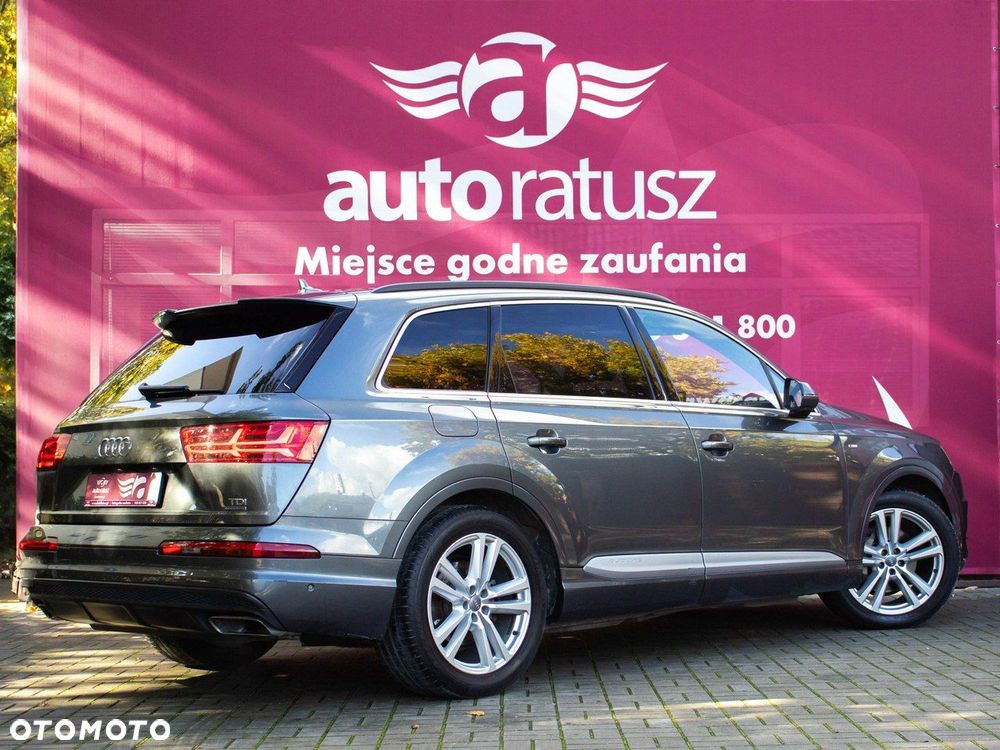 Audi Q7 - 5