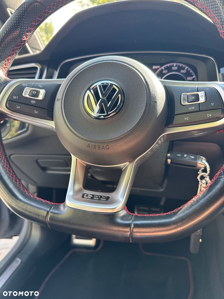Volkswagen Golf GTI TCR 2.0 TSI OPF DSG - 24