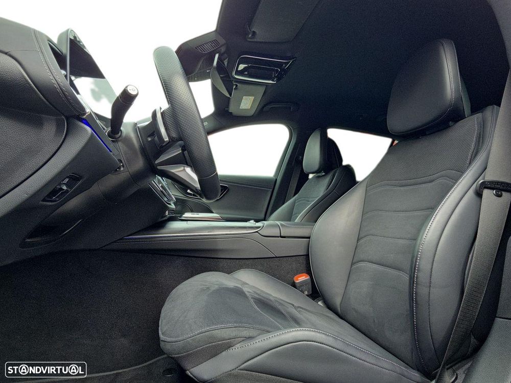 Mercedes-Benz E 300 de - 12