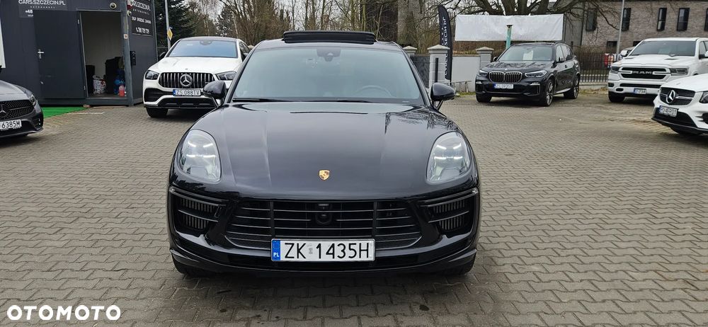 Porsche Macan Turbo - 3