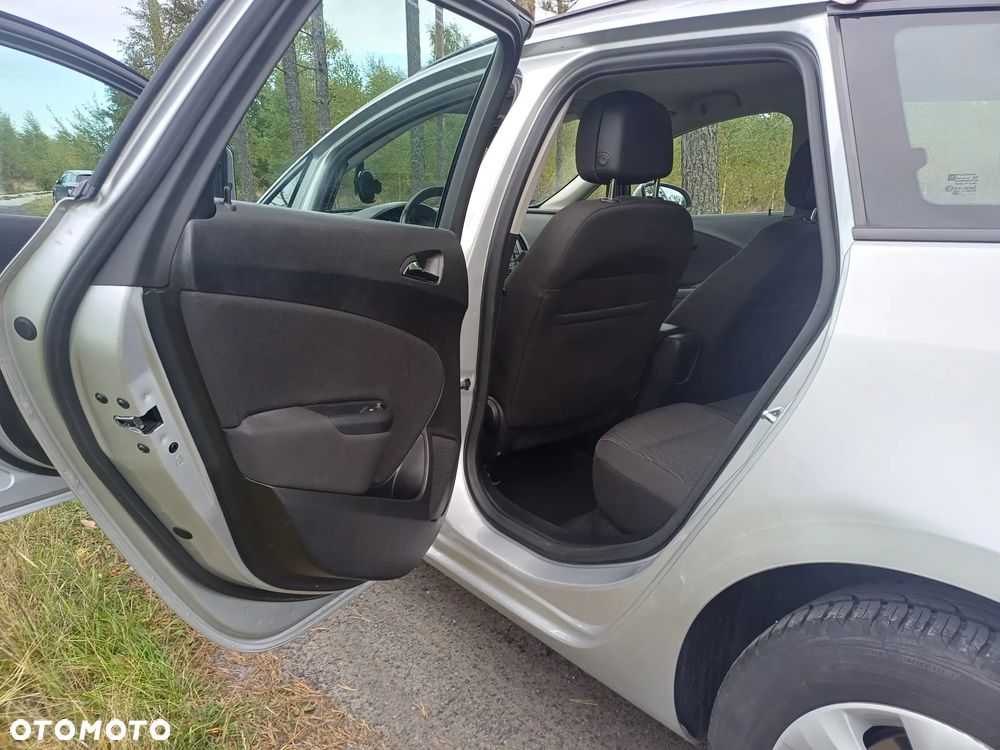 Opel Astra 1.6 CDTI Sport - 10