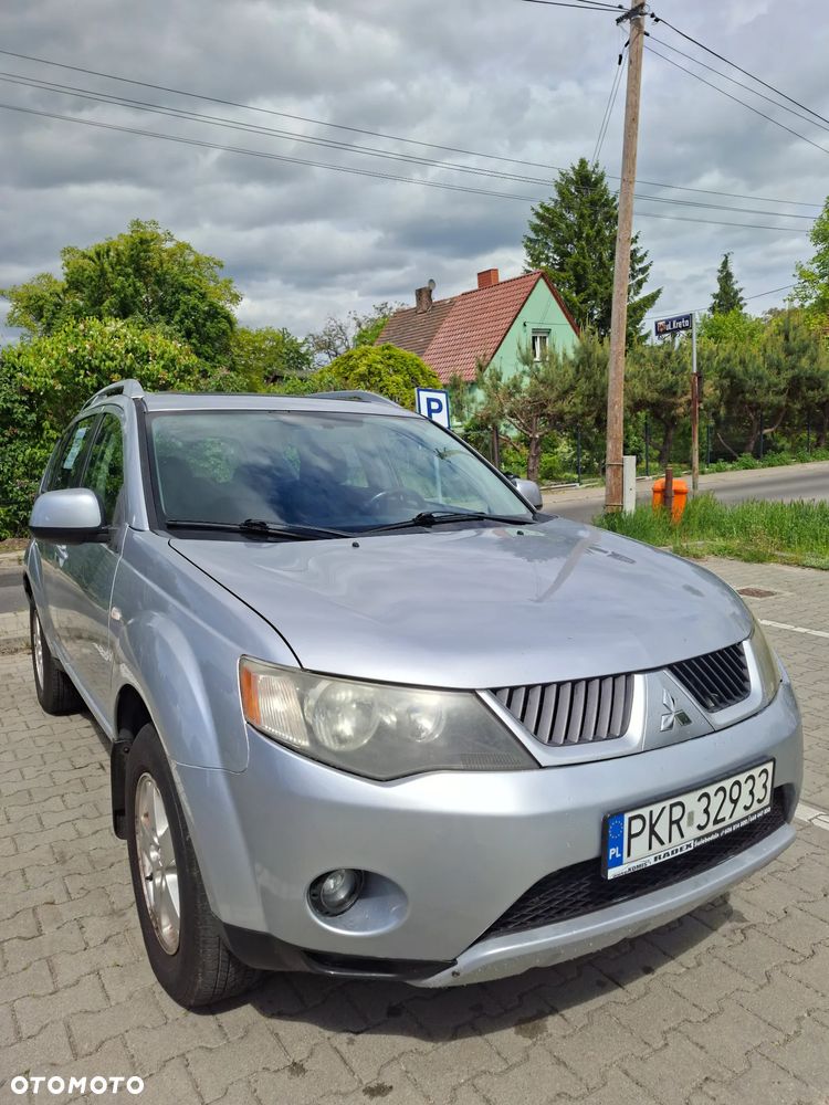 Mitsubishi Outlander 2.0 DI-D 4WD Invite - 6