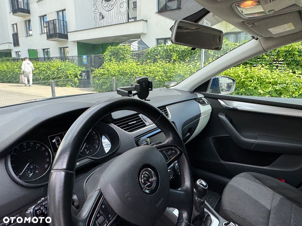 Skoda Octavia 2.0 TDI Ambition - 21