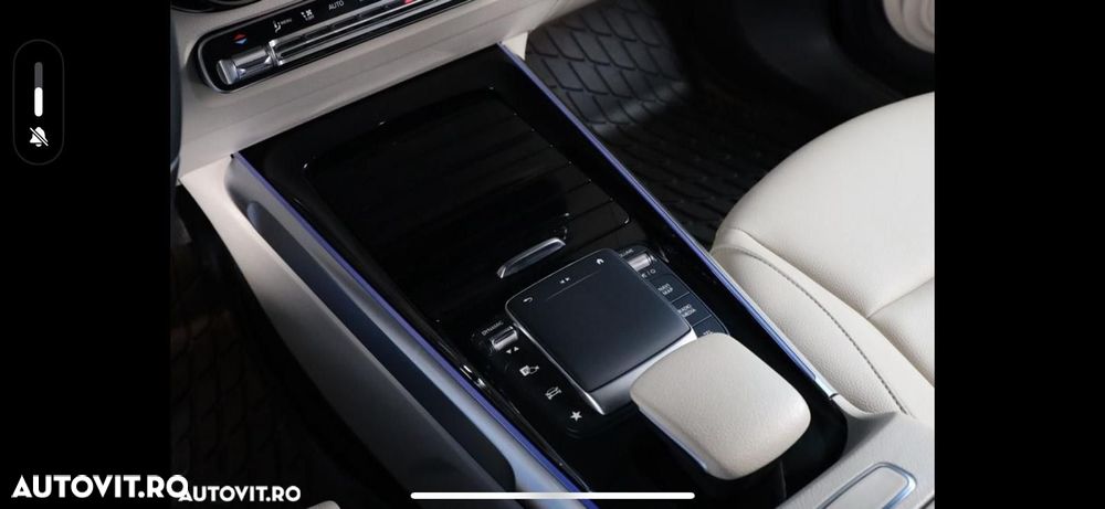 Mercedes-Benz EQB 300 4MATIC - 18