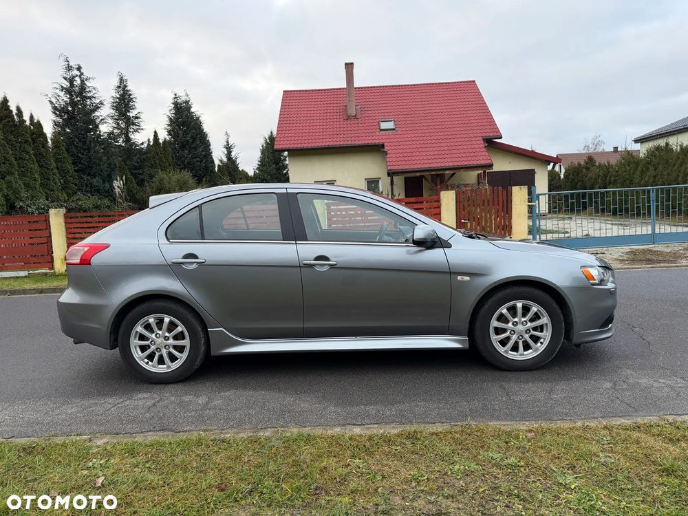 Mitsubishi Lancer 1.6 ClearTec Top - 12