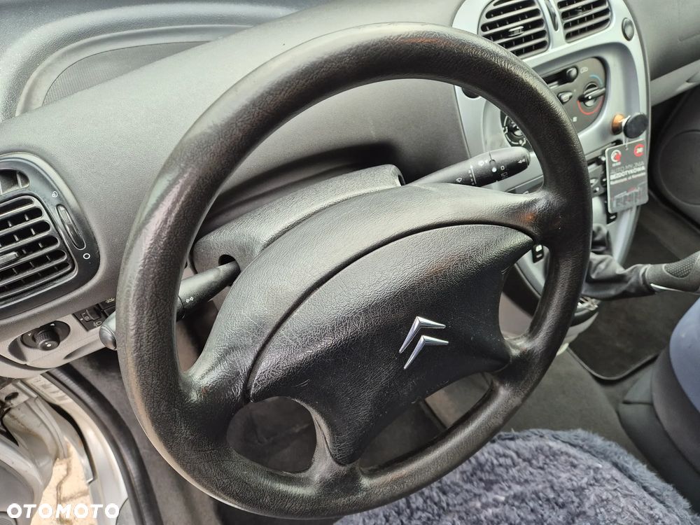 Citroën Xsara Picasso 1.6 HDi Exclusive - 6