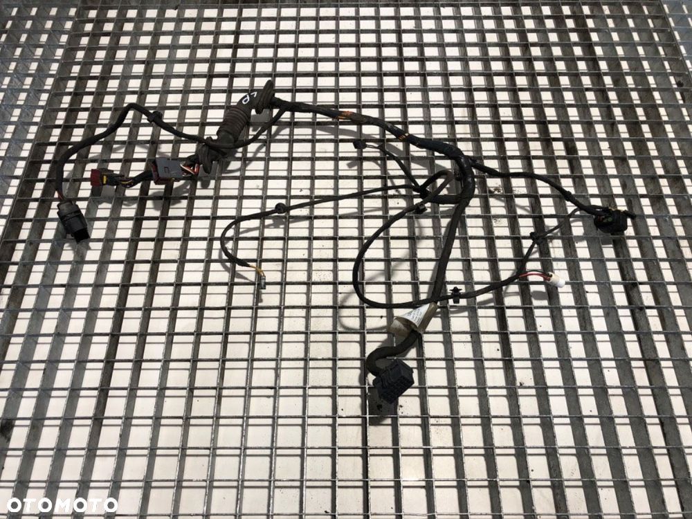 WIĄZKA DRZWI PRZÓD LEWY  DAF XF 106 2013-2022  1938874 - 1