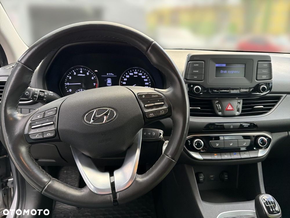 Hyundai i30 1.5 DPI Modern - 13