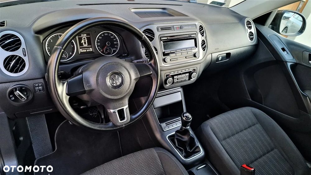Volkswagen Tiguan 2.0 TDI Perfectline - 8