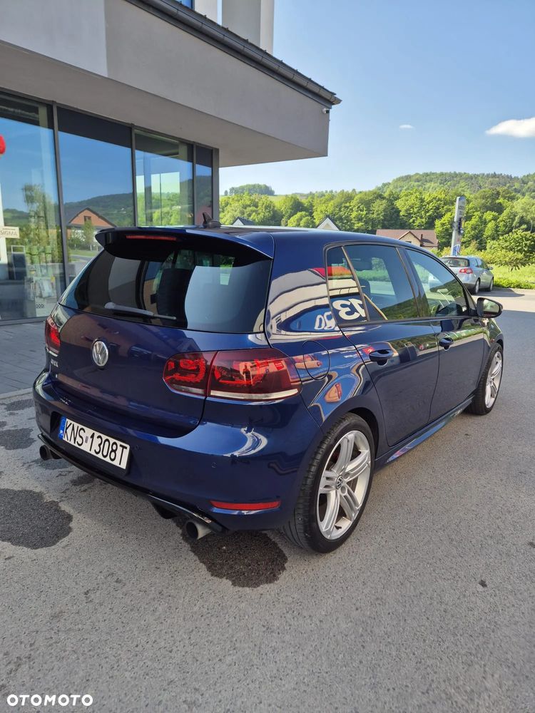 Volkswagen Golf 2.0 GTI DSG Edition 35 - 3