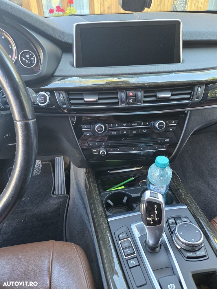 BMW X5 xDrive25d - 14