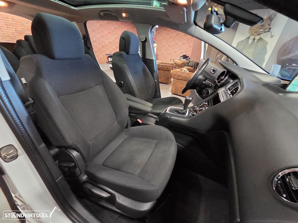 Peugeot 5008 BlueHDI 120 EAT6 Stop & Start Allure - 37