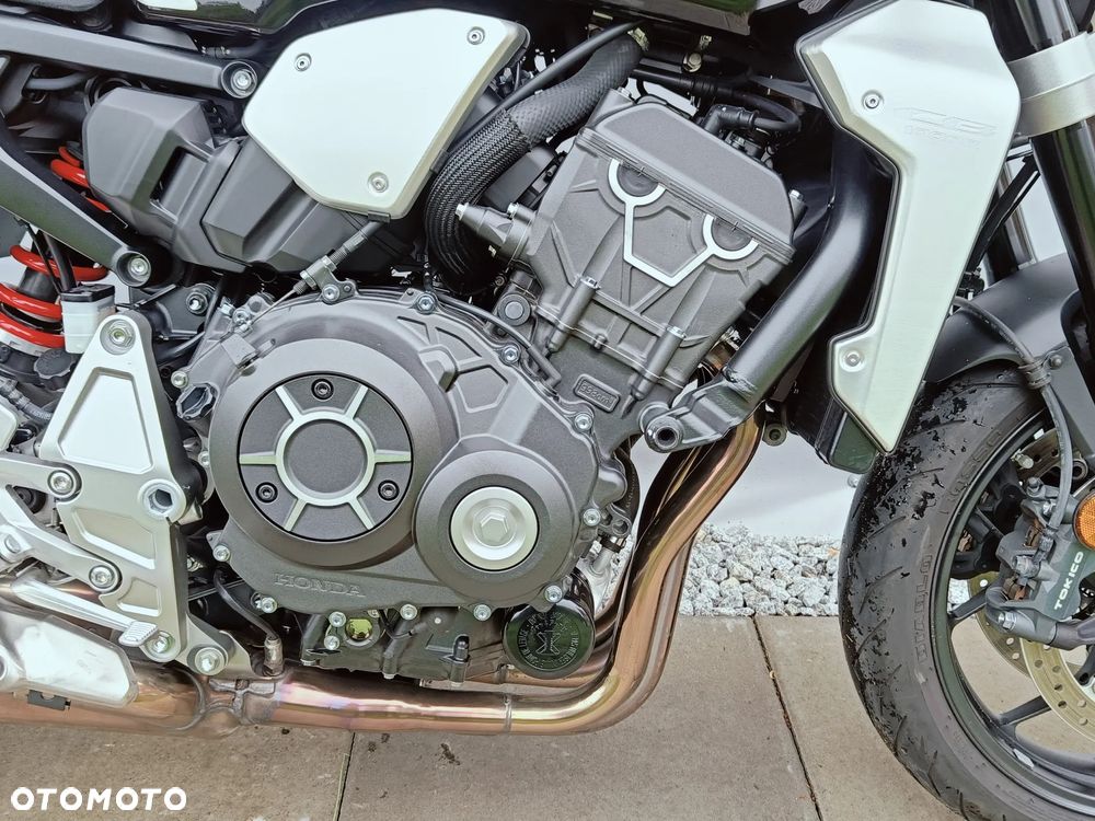 Honda CB - 9