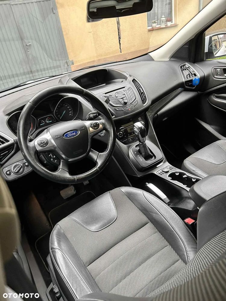 Ford Kuga - 14
