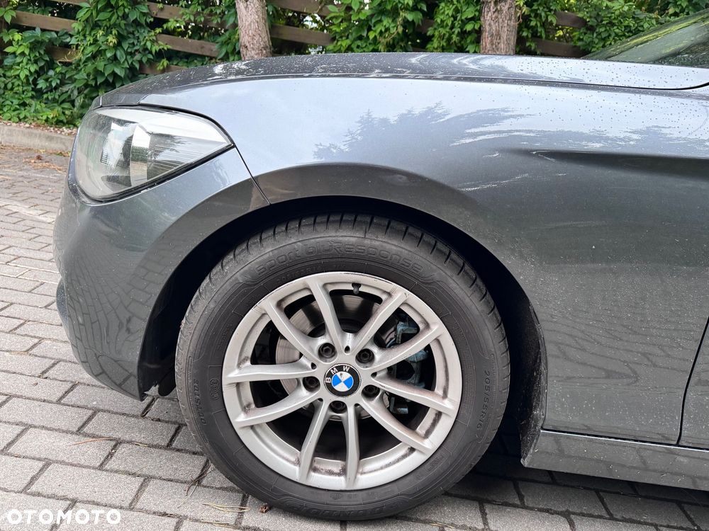 BMW Seria 1 114i - 6