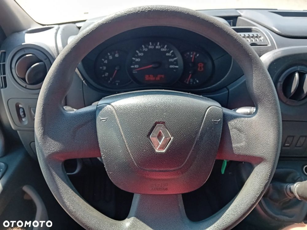 Renault Master - 22