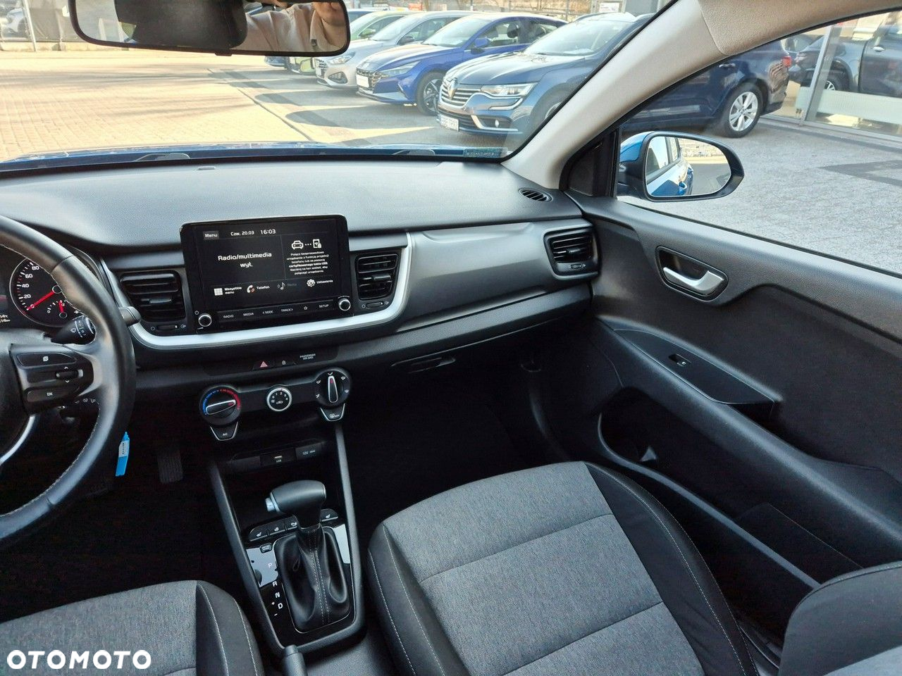 Kia Stonic - 17