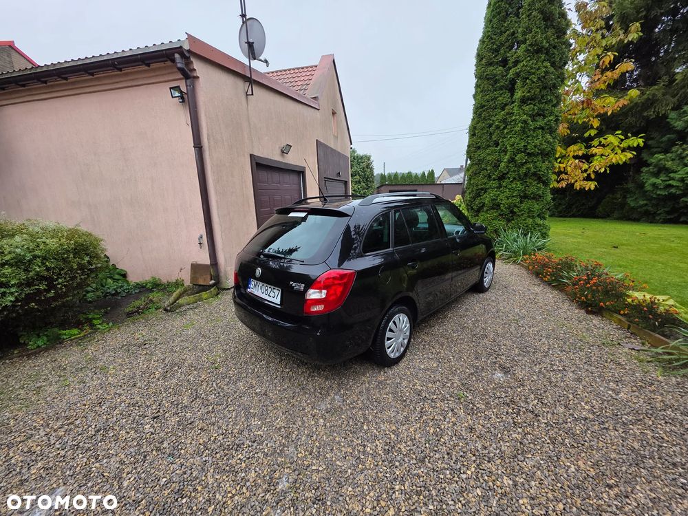 Skoda Fabia 1.6 16V Combi Sport - 5