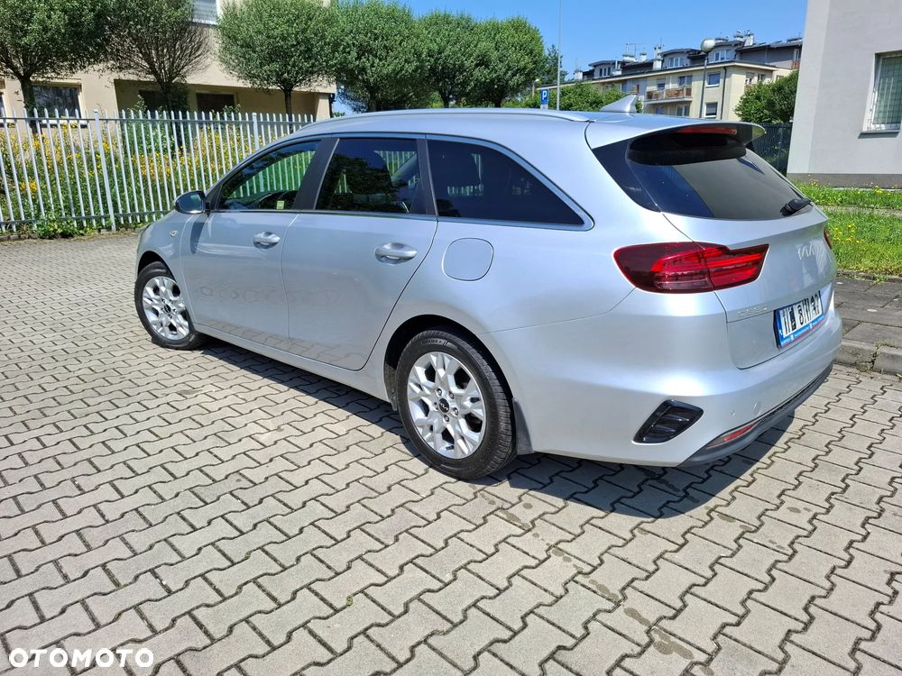 Kia Ceed 1.5 T-GDI M - 8