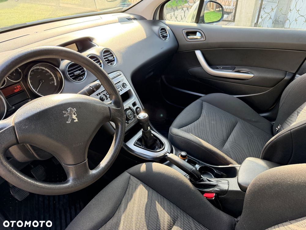Peugeot 308 1.6 Premium - 5