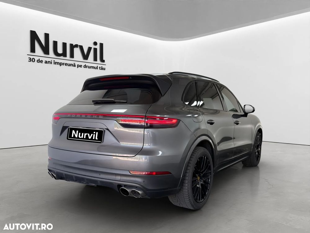 Porsche Cayenne S Tiptronic S Platinum Edition - 13
