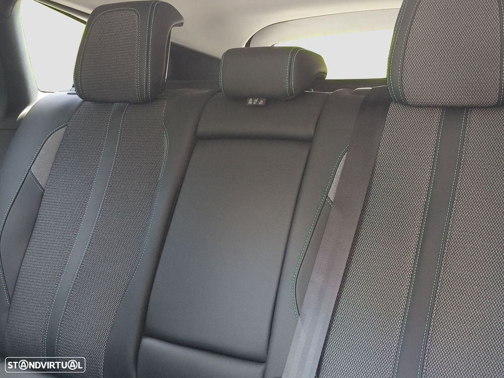 Peugeot 308 SW 1.5 BlueHDi Allure Pack EAT8 - 12