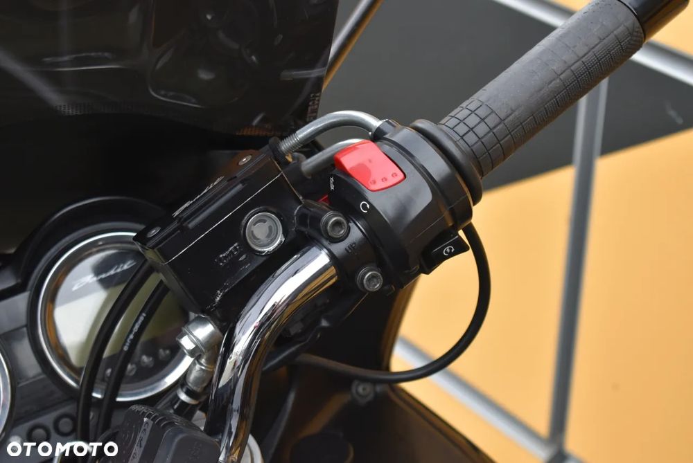 Suzuki Bandit - 22