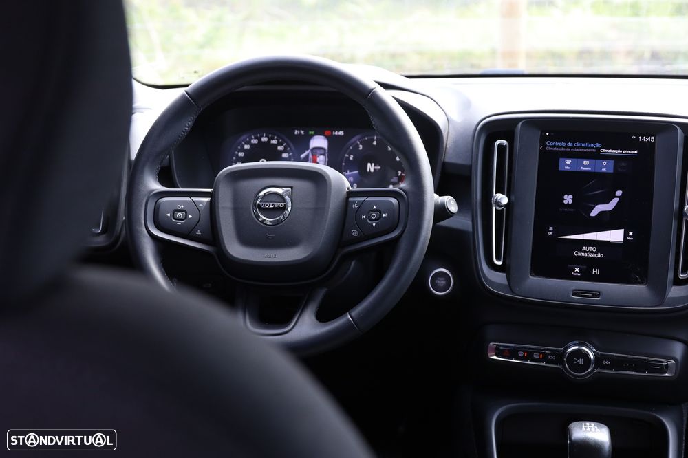 Volvo XC 40 1.5 T2 Momentum Core - 15