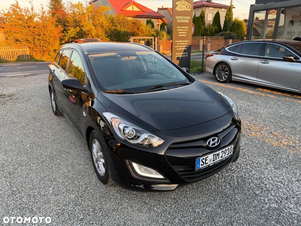 Hyundai i30 1.4 Fifa World Cup Edition - 18