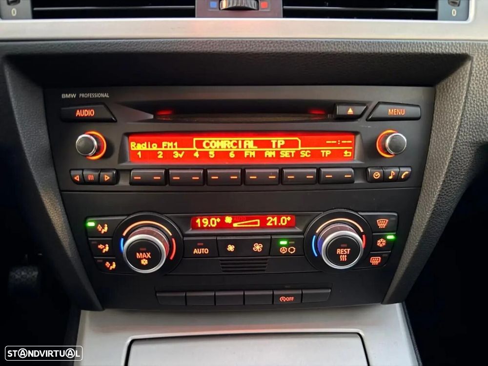 BMW 318 - 18